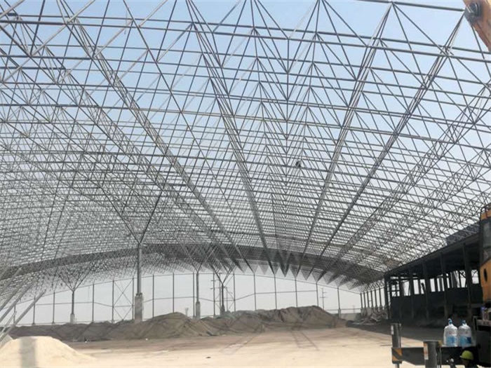 枣庄钢厂料仓网架工程